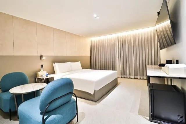 Myeongji Jade Motel