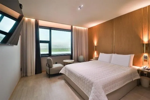 Myeongji Jade Motel *